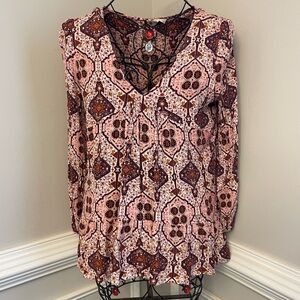 Altar’d State Tunic Boho Top Shirt Pink White Burgundy Combo Medium
